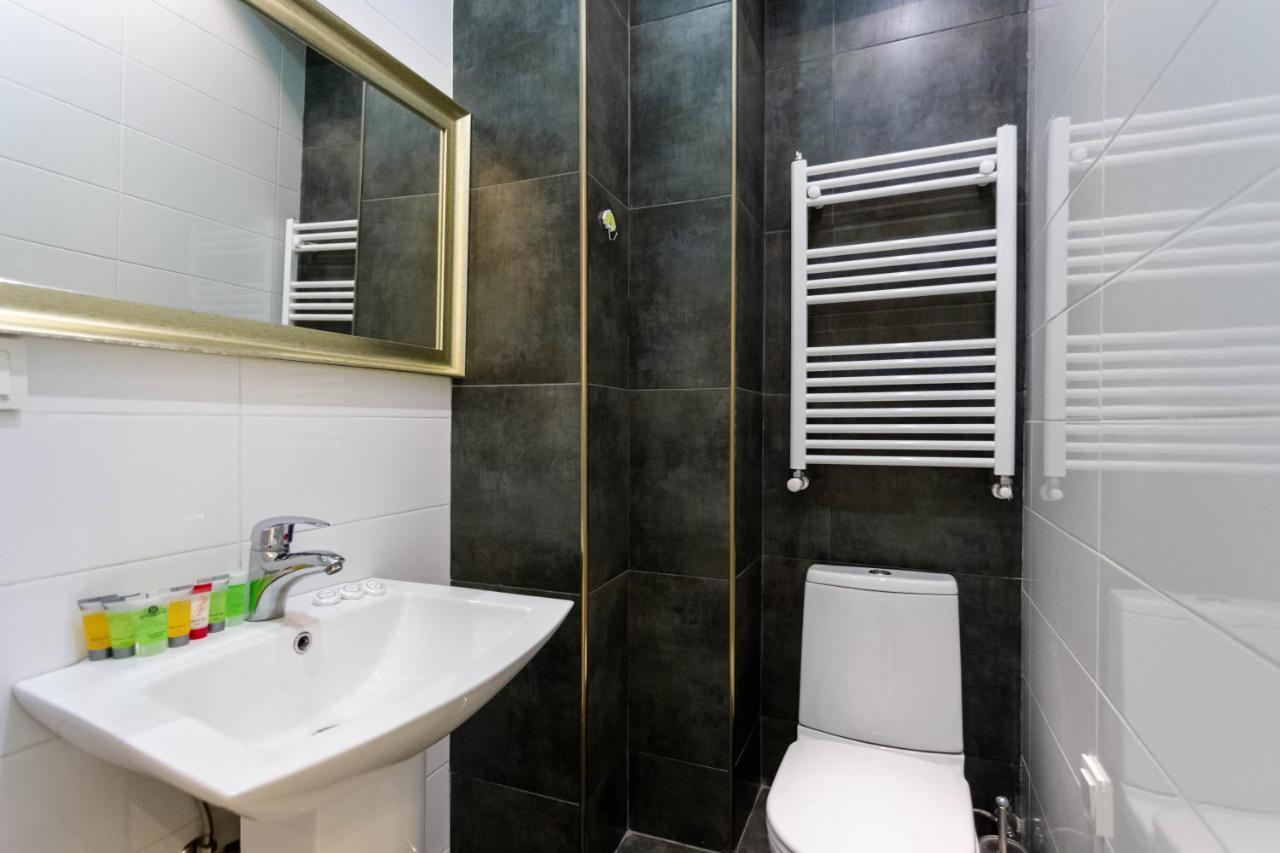 Lovely 2 Bedroom Flat Tbilisi Esterno foto